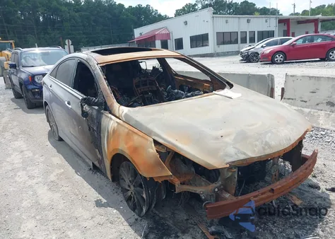 2014 Hyundai Sonata Limited z USA, uszkodzony, nr VIN 5NPEC4AC5EH838693